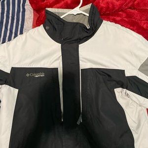 COLUMBIA (SUPER WARM AND COMFORTABLE) JACKET